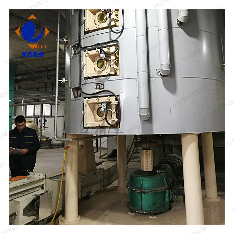 مطحنة ضغط الزيت اللولبي سهلة المعالجة 6 طن / ساعة في عمان